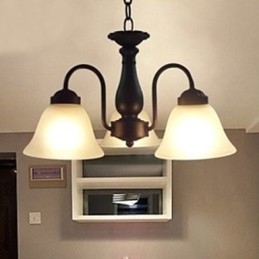 Traditionele klassieke metalen hanglamp