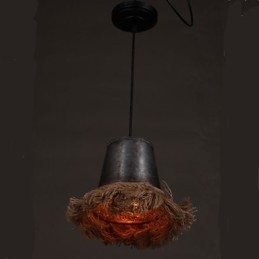 Maak de oude kroonluchter touw creatief