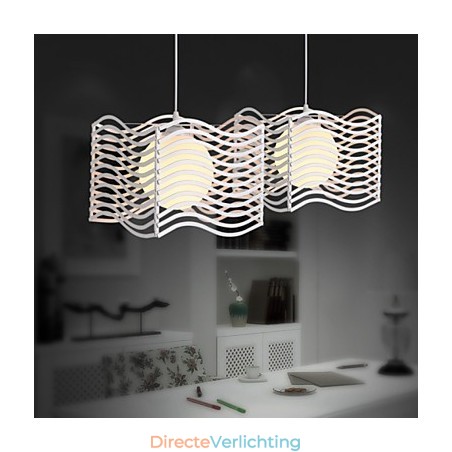 Moderne, eigentijdse metalen hanglamp Moderne, eigentijdse metalen hanglamp