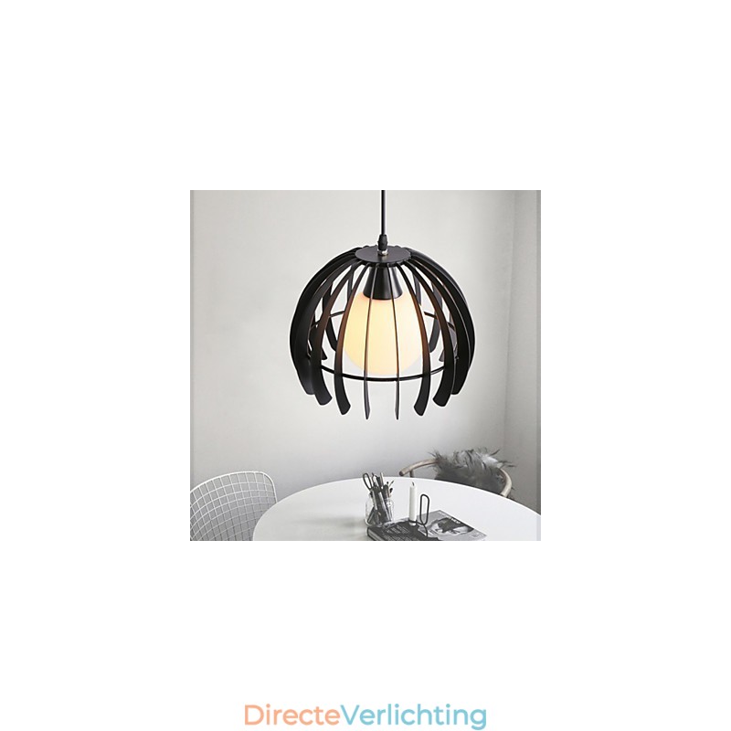 Moderne, eigentijdse metalen hanglamp