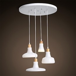 Creatieve karakteristieke hanglamp met 4 lampen en ijzeren kap