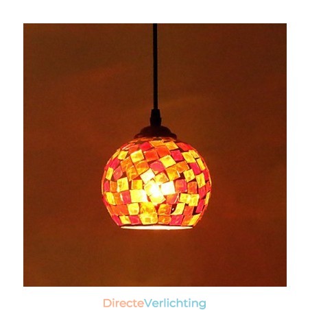 Moderne, eigentijdse metalen hanglamp met schilderij Moderne, eigentijdse metalen hanglamp met schilderij