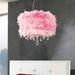 Kristallen hanglamp met 5 lampen in roze verenkap