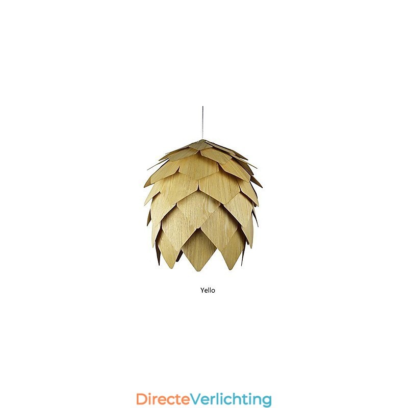 Moderne, eigentijdse, traditionele, klassieke lantaarn, metalen hanglamp