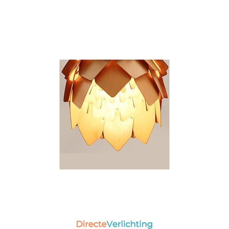 Moderne, eigentijdse, traditionele, klassieke lantaarn, metalen hanglamp