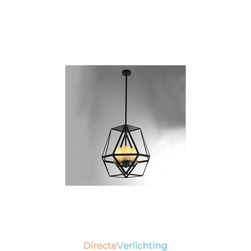 Hanglamp van metaal in landelijke mini-stijl