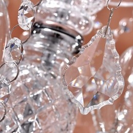 Moderne kristallen hanglamp met 3 lampen in glazen kap