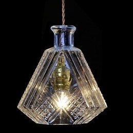 Moderne, eigentijdse metalen hanglamp