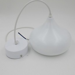 Hanglamp in de vorm van een druppellamp in de vorm van een ui