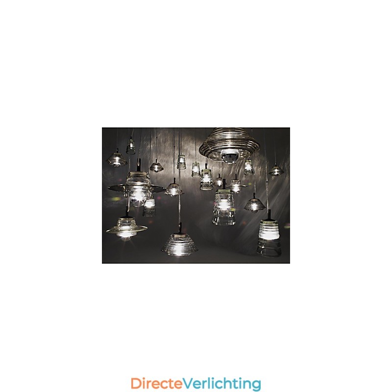 Moderne, eigentijdse glazen hanglamp