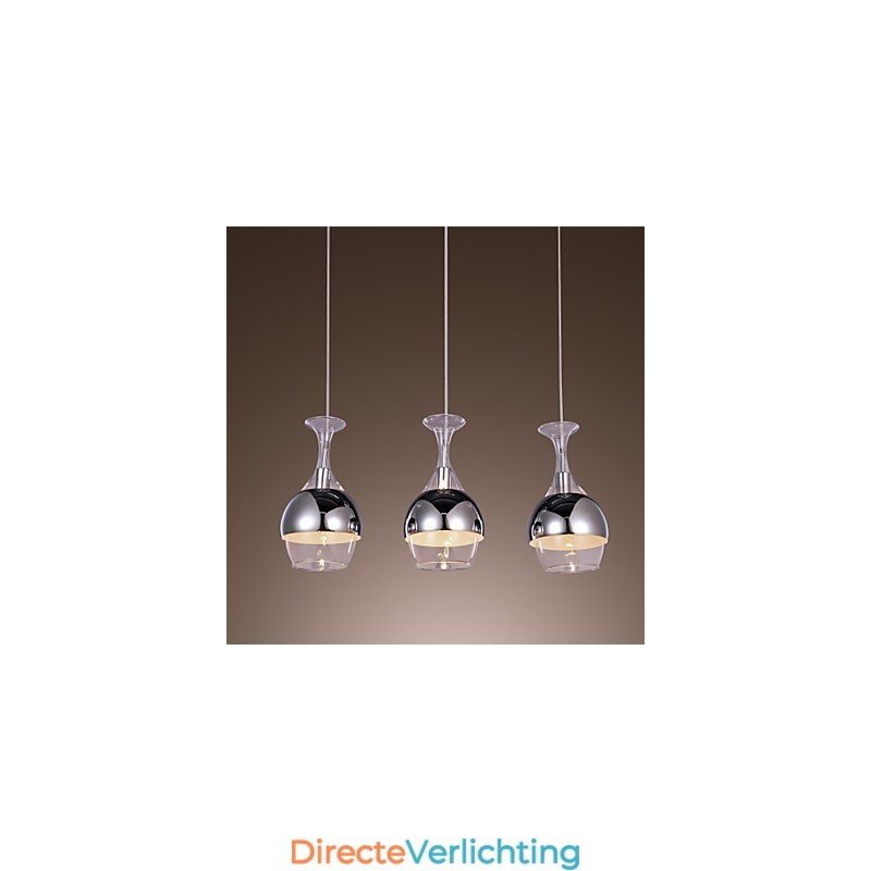 Moderne creatieve hanglamp met 3 lampen in de vorm van een kelk