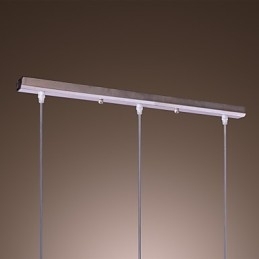 Moderne creatieve hanglamp met 3 lampen in de vorm van een kelk