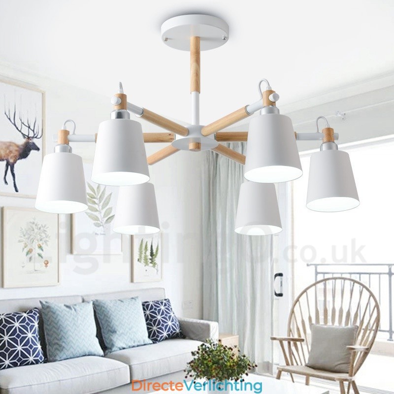 Moderne eigentijdse houten kroonluchter met 6 lampen