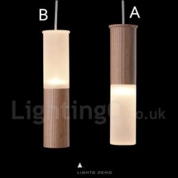 Moderne, eigentijdse hanglamp van hout met één lichtbron