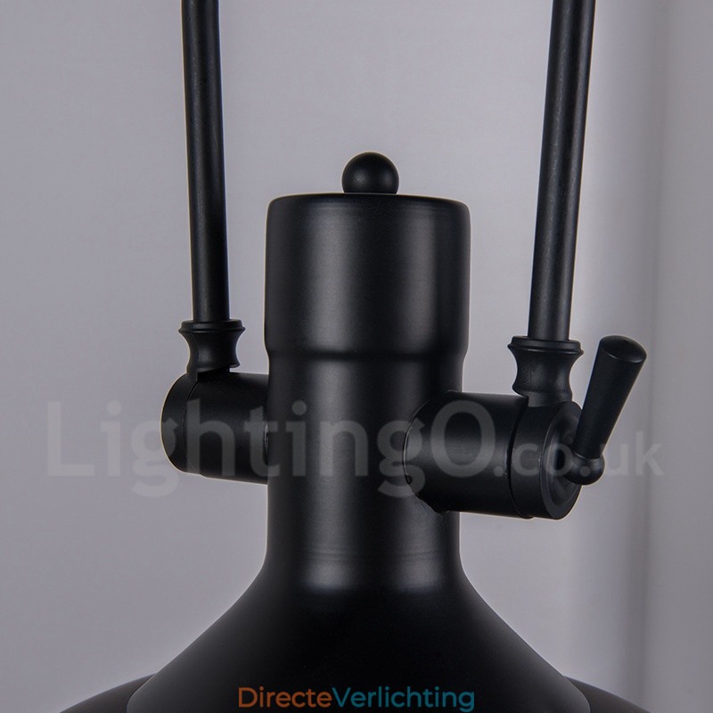 Zwarte vintage metalen hanglamp