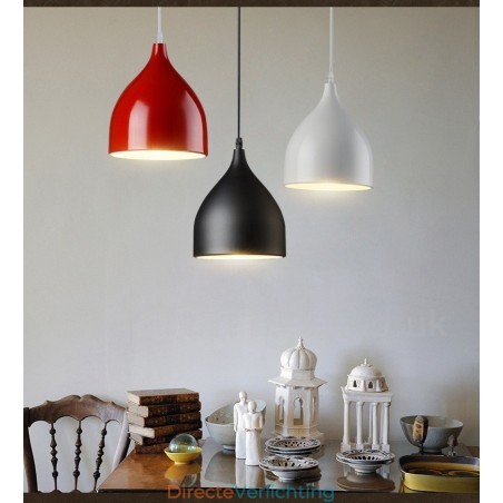 Moderne, eigentijdse hanglamp met 1 lichtbron Moderne, eigentijdse hanglamp met 1 lichtbron