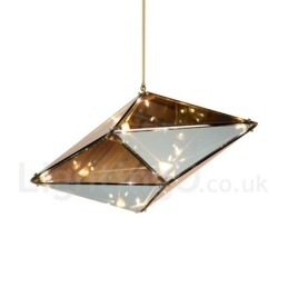 Moderne, eigentijdse hanglamp met glazen kap