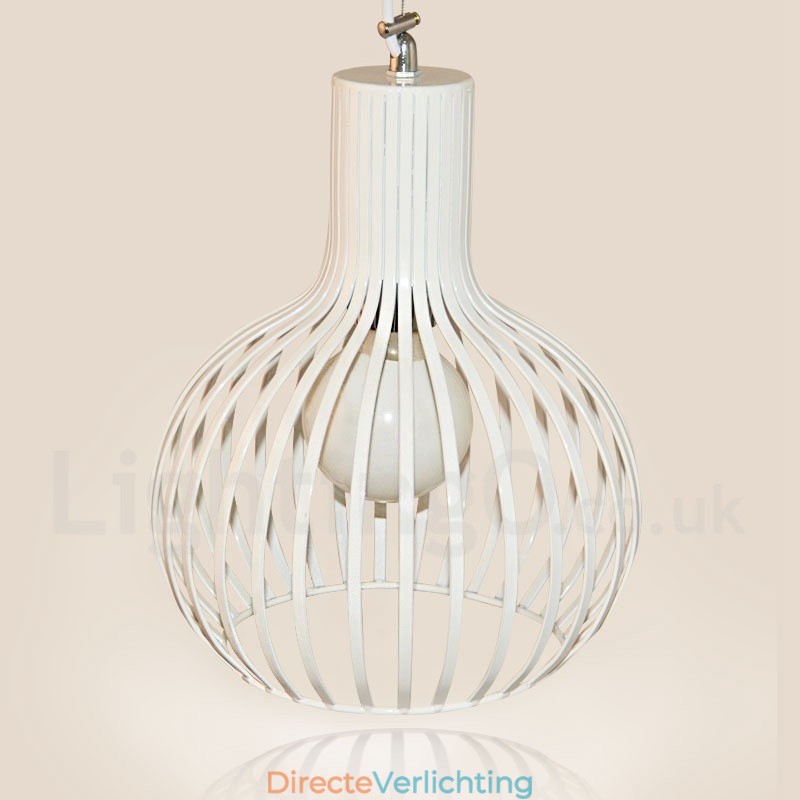 Moderne, eigentijdse metalen hanglamp met 1 lichtbol