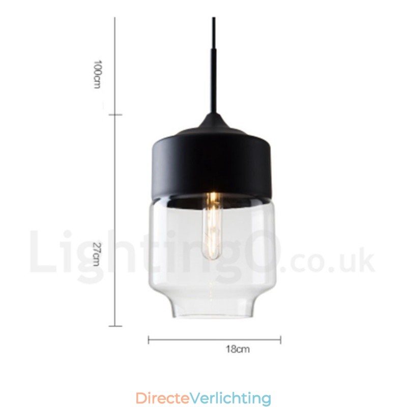 Moderne, eigentijdse hanglamp met glazen kap