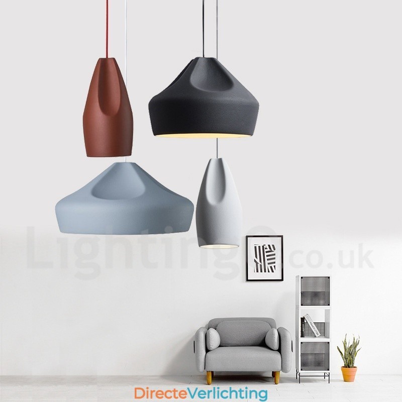 Moderne, eigentijdse, veelkleurige hanglamp