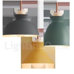 Moderne, eigentijdse metalen hanglamp in meerdere kleuren