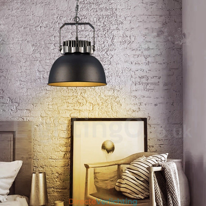 Zwarte vintage metalen hanglamp
