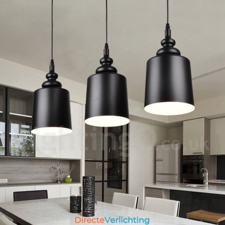 Zwarte moderne eigentijdse hanglamp met 3 lampen Zwarte moderne eigentijdse hanglamp met 3 lampen