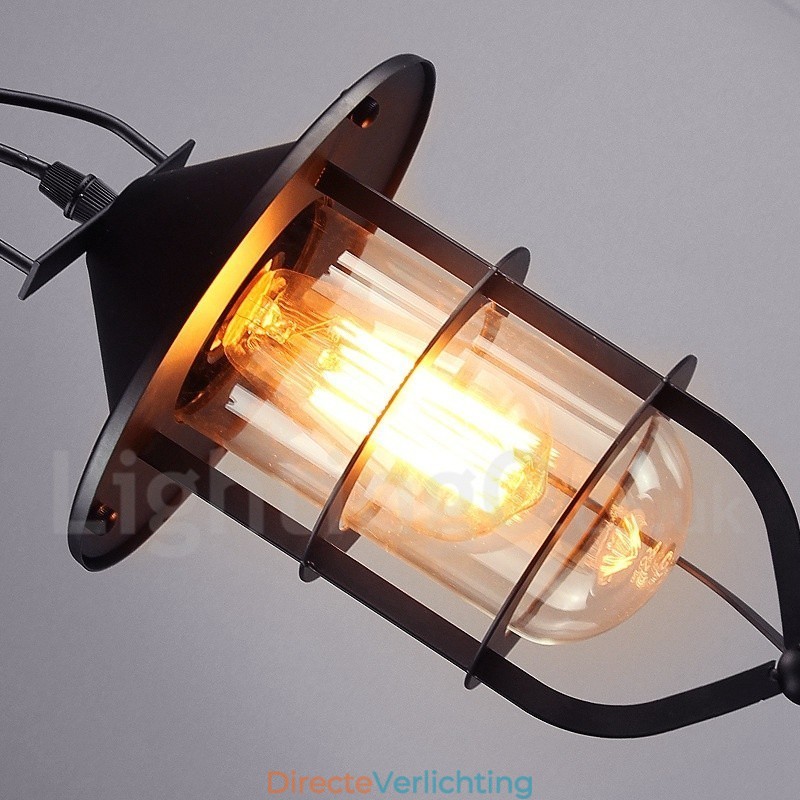 Vintage metalen hanglamp met glazen kap