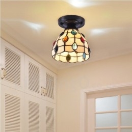 Geïntegreerde plafondlamp in mediterrane stijl