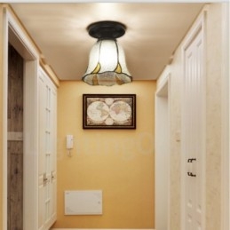 Geïntegreerde plafondlamp in mediterrane stijl
