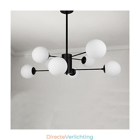 Moderne, eigentijdse, traditionele, klassieke schilderfunctie voor een metalen kroonluchter in ministijl Moderne, eigentijdse, traditionele, klassieke schilderfunctie voor een metalen kroonluchter in ministijl