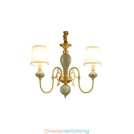Traditionele klassieke landelijke messing-functie voor mini-stijl metalen kroonluchter met 3 lampen Traditionele klassieke landelijke messing-functie voor mini-stijl metalen kroonluchter met 3 lampen