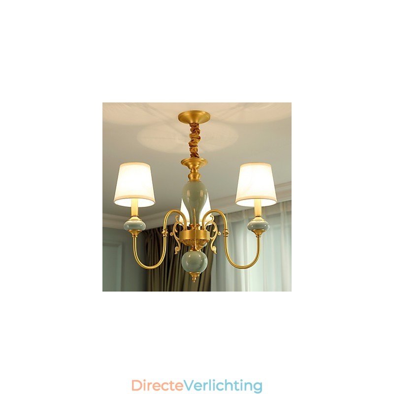 Traditionele klassieke landelijke messing-functie voor mini-stijl metalen kroonluchter met 3 lampen
