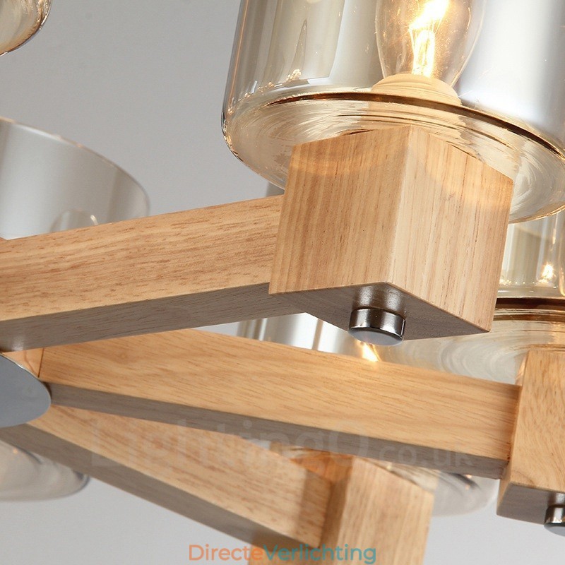 8 Lichte houten moderne eigentijdse kroonluchter in Scandinavische stijl met glazen kap