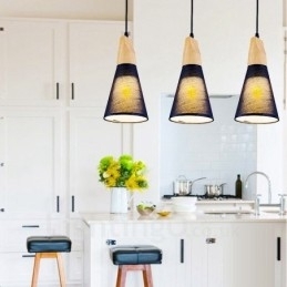 3-lichts moderne hanglamp van hout met stoffen kap