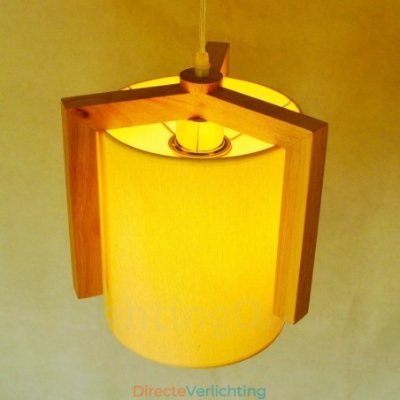 1 Lichte houten moderne eigentijdse hanglamp in Scandinavische stijl met stoffen kap 1 Lichte houten moderne eigentijdse hanglamp in Scandinavische stijl met stoffen kap