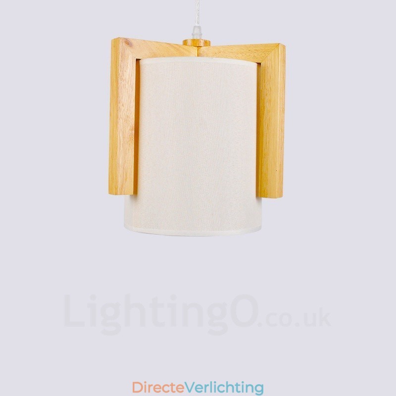 1 Lichte houten moderne eigentijdse hanglamp in Scandinavische stijl met stoffen kap