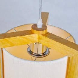 1 Lichte houten moderne eigentijdse hanglamp in Scandinavische stijl met stoffen kap