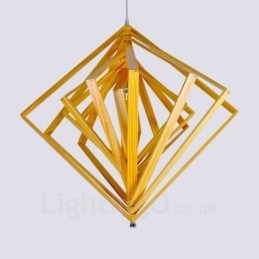 1 Lichte houten moderne eigentijdse hanglamp in Scandinavische stijl met houten kap