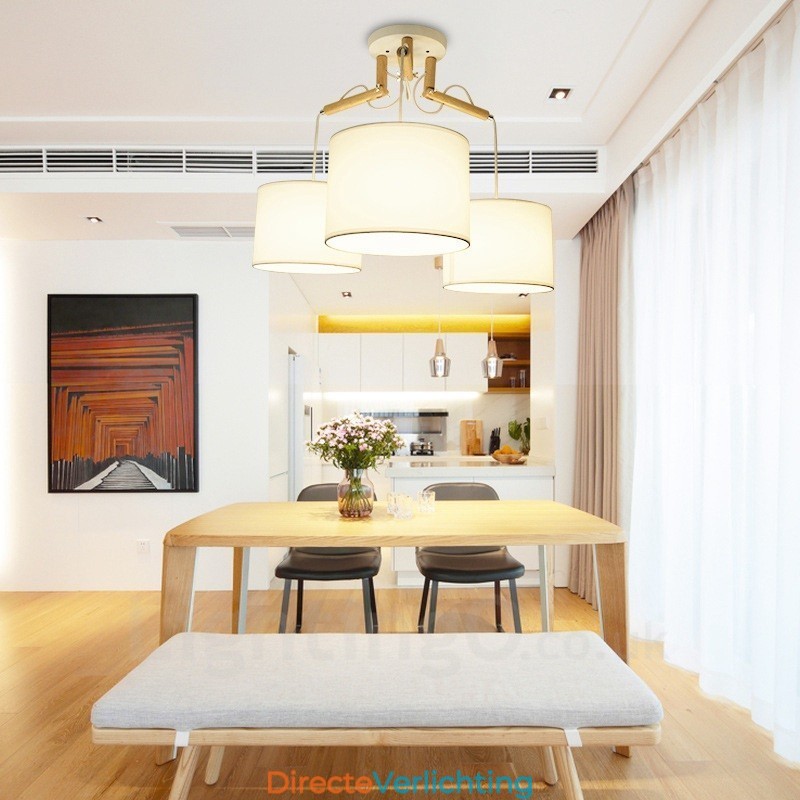3-lichts moderne hanglamp van hout met stoffen kap