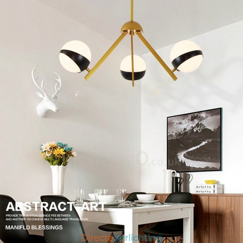 3-lichts moderne eigentijdse Scandinavische stijl plafondlamp met zwart-witte bolvormige glazen kap