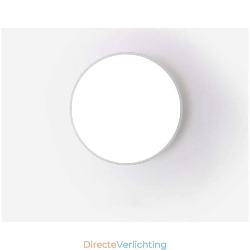 Ultradunne dimbare moderne eigentijdse Scandinavische stijl plafondlampen met acryl kap met afstandsbediening. Kan ook als wandlamp worden gebruikt.
