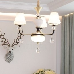 Moderne, eigentijdse retro luxe kristallen hanglamp kroonluchter met glazen kap