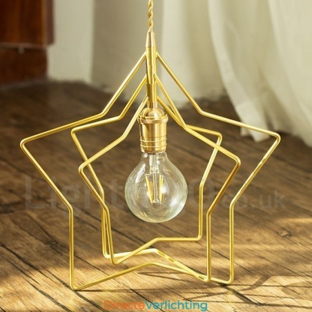 Moderne, eigentijdse 1-lichts messing hanglamp met kap Moderne, eigentijdse 1-lichts messing hanglamp met kap