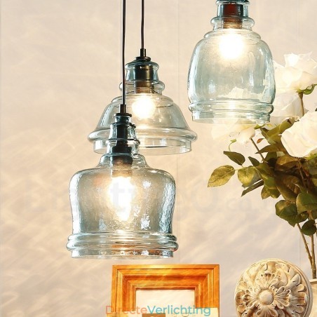 Moderne, eigentijdse hanglamp van staal met 1 licht en glazen kap Moderne, eigentijdse hanglamp van staal met 1 licht en glazen kap