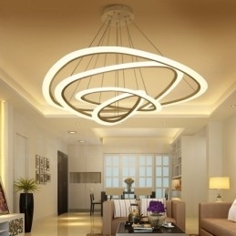 Dimbaar met afstandsbediening Moderne eigentijdse 4-lichts aluminiumlegering hanglamp met acryl kap
