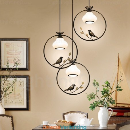 1-lichts landelijke, rustieke hanglamp met glazen kap 1-lichts landelijke, rustieke hanglamp met glazen kap
