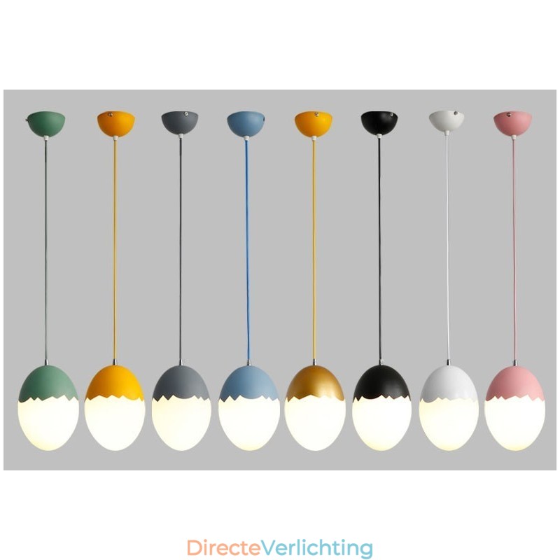 Moderne, eigentijdse hanglamp van staal
