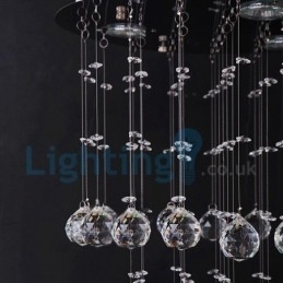 Moderne eigentijdse kroonluchter, plafondlamp, kristallen regendruppellamp