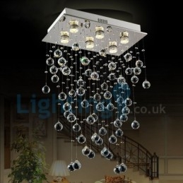Moderne eigentijdse kroonluchter, plafondlamp, kristallen regendruppellamp